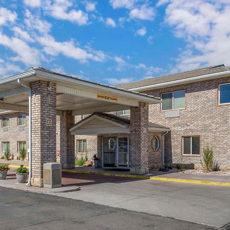 Quality Inn & Suites Fillmore I-15 Exterior foto
